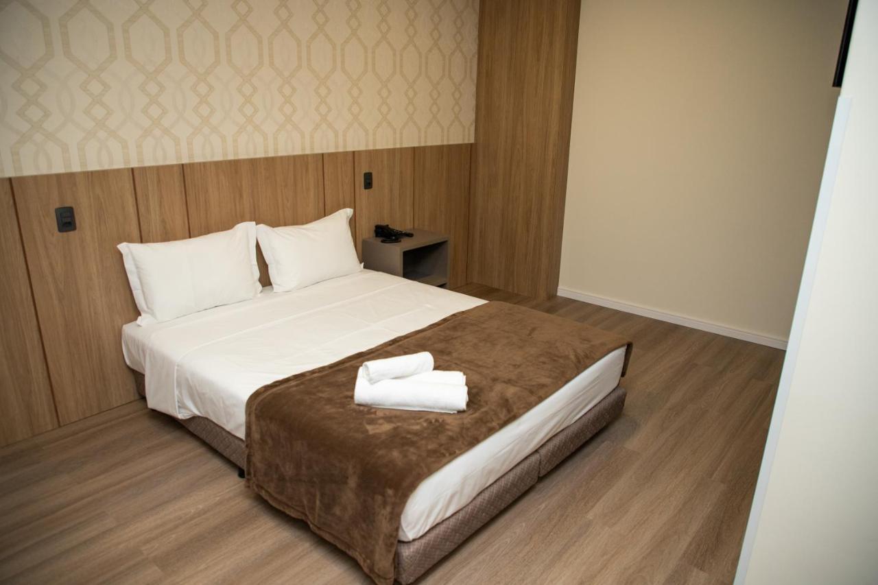 Zunino Hotel